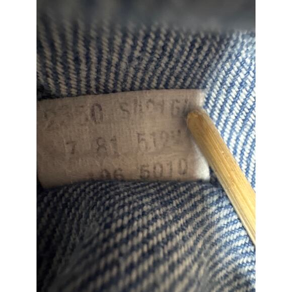 Vintage 80s Levis Denim Overalls Kids Size 6 Embroidered Horse Jean Blue Retro - Picture 8 of 8